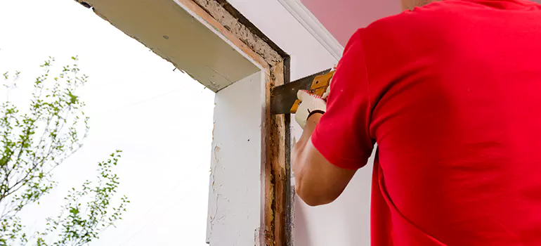 Residential Accordion Door Repair in Belle Glade, FL