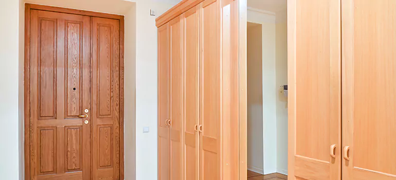 Glass Closet Door Repair in Belle Glade, FL