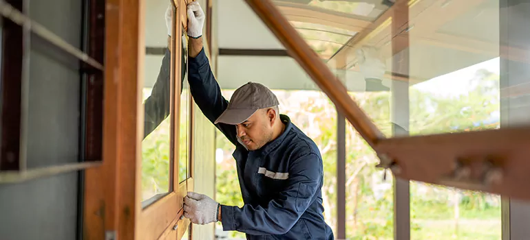 Double Hung Vinyl Window Sash Replacement in Belle Glade, FL